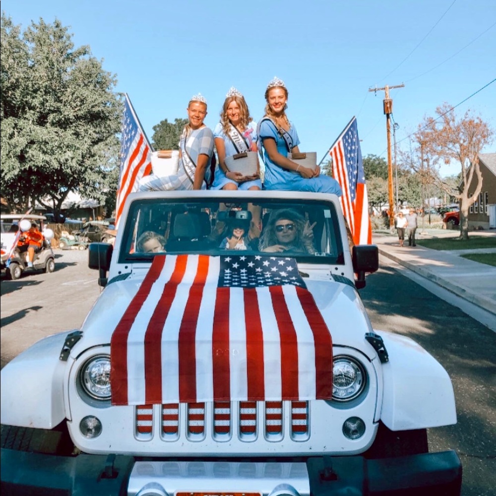 Celebrating awesome denim ๐บ๐ธ in the USA - Picture 2 of 11